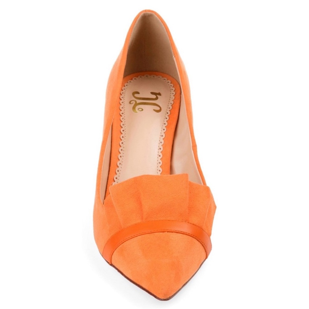 Journee Collection Marek Ruffle Detail Stiletto Pumps Size 6